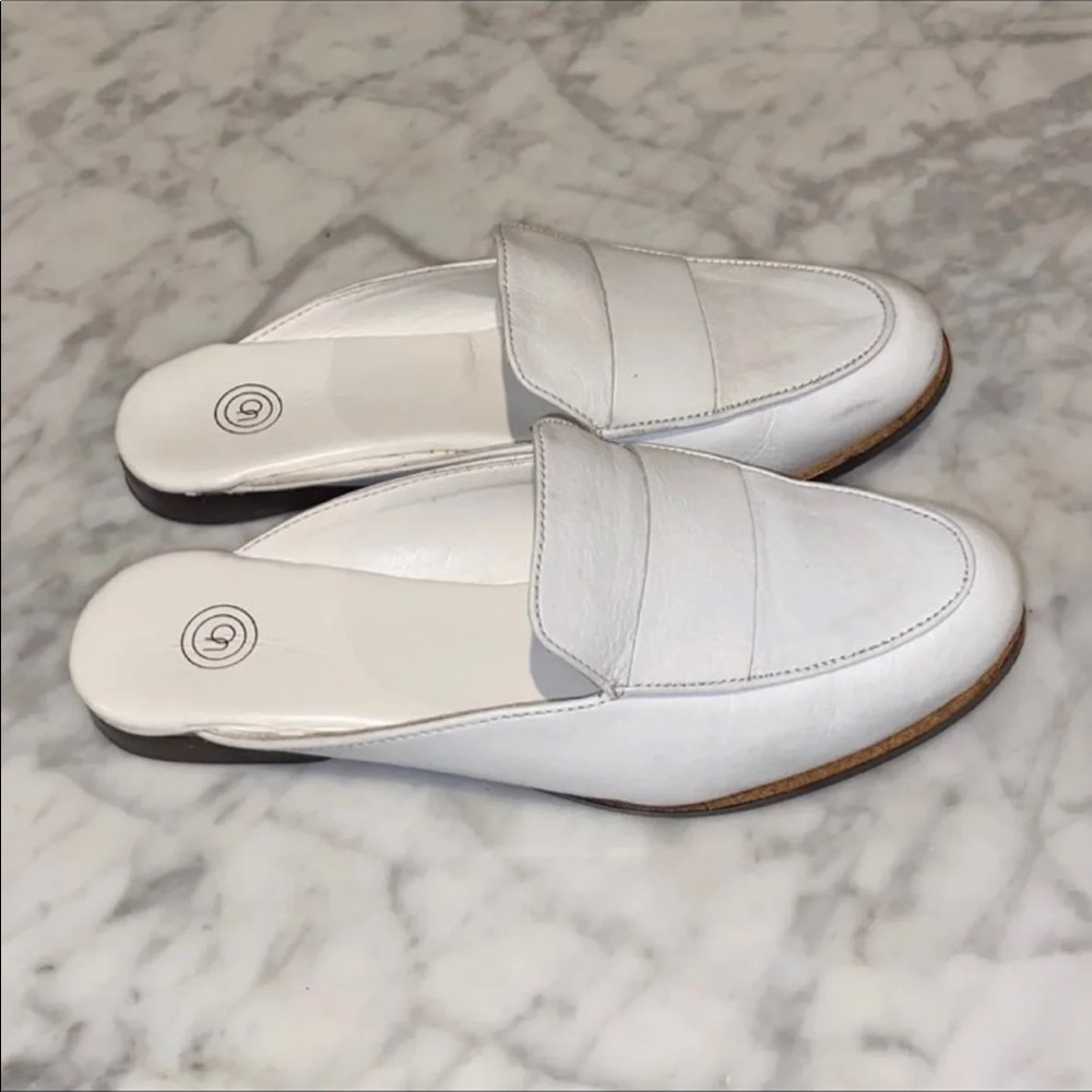 Urban Outfitter Leather Mules